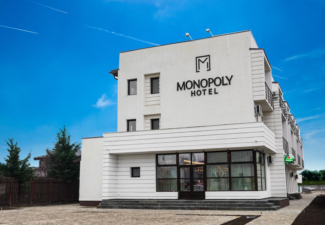 Monopoly Hotel Otopeni Exterior foto